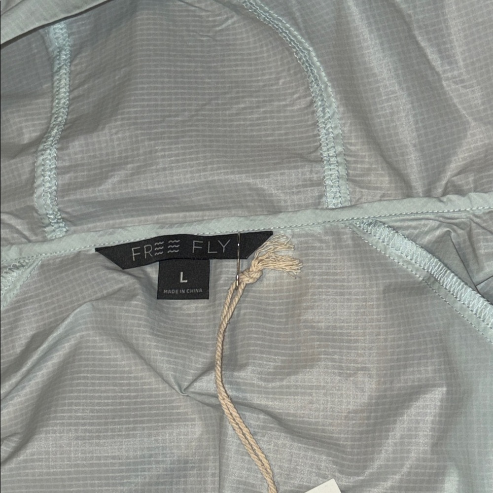 Free Fly Apparel Women’s Headwind Jacket in the color Tide Pool; Size Large - Picture 9 of 10